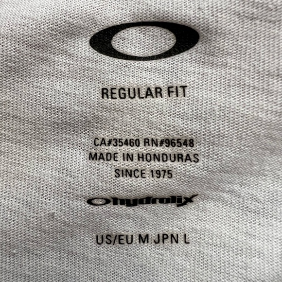 Oakley super soft comfy t-shirt tee regular fit size medium - Picture 2 of 2